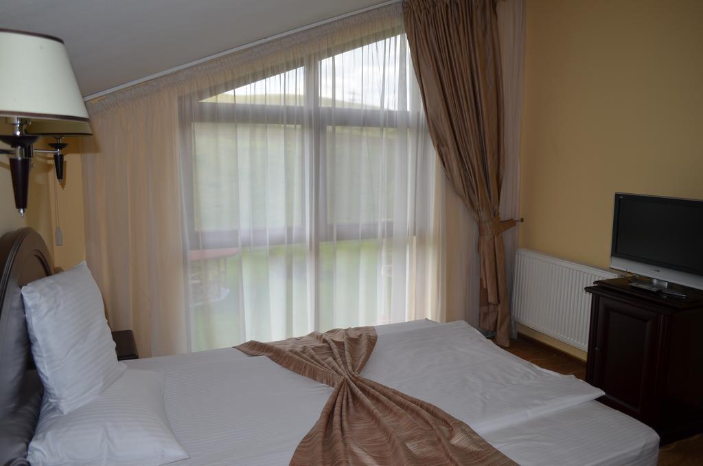 Hotel Astoria Alba Iulia Camera foto