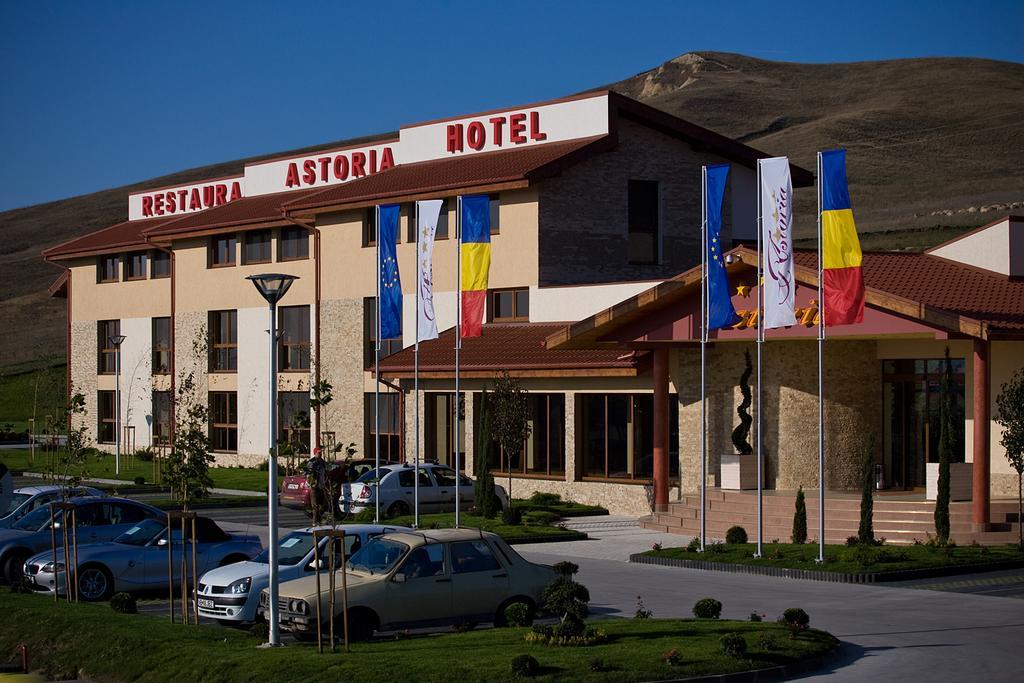 Hotel Astoria Alba Iulia Esterno foto