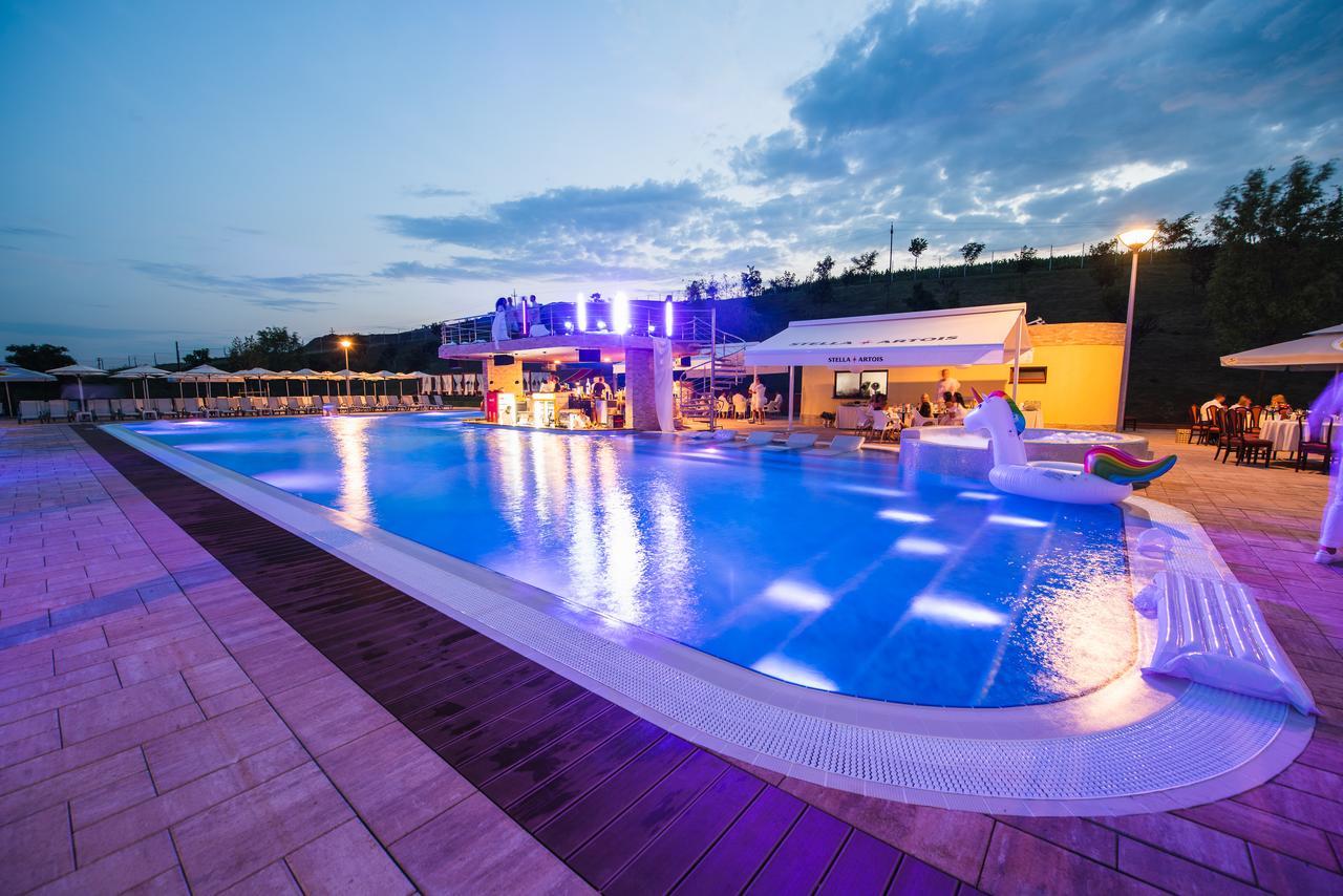 Hotel Astoria Alba Iulia Esterno foto